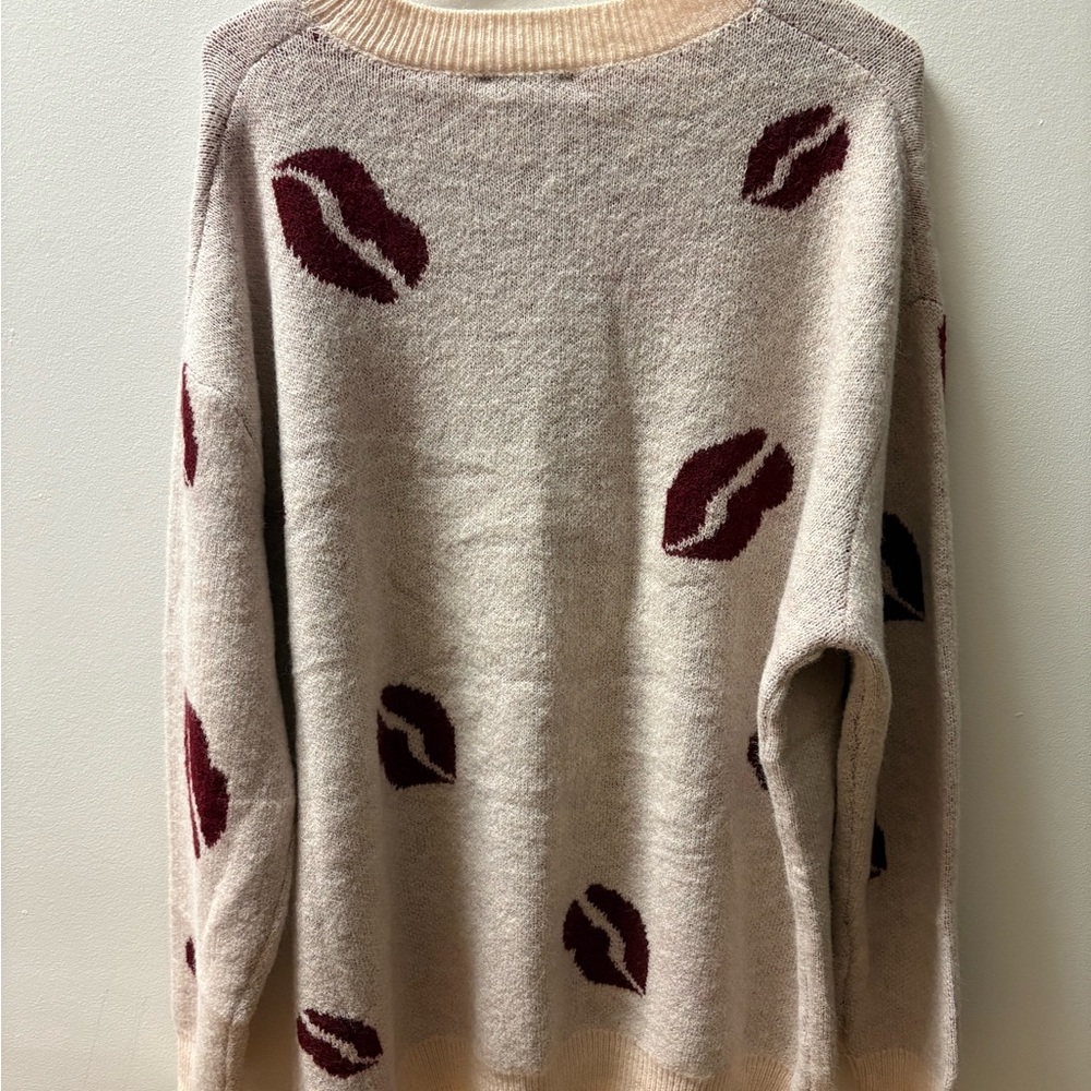 Kiss Patterned Beige Sweater - Picture 2 of 7